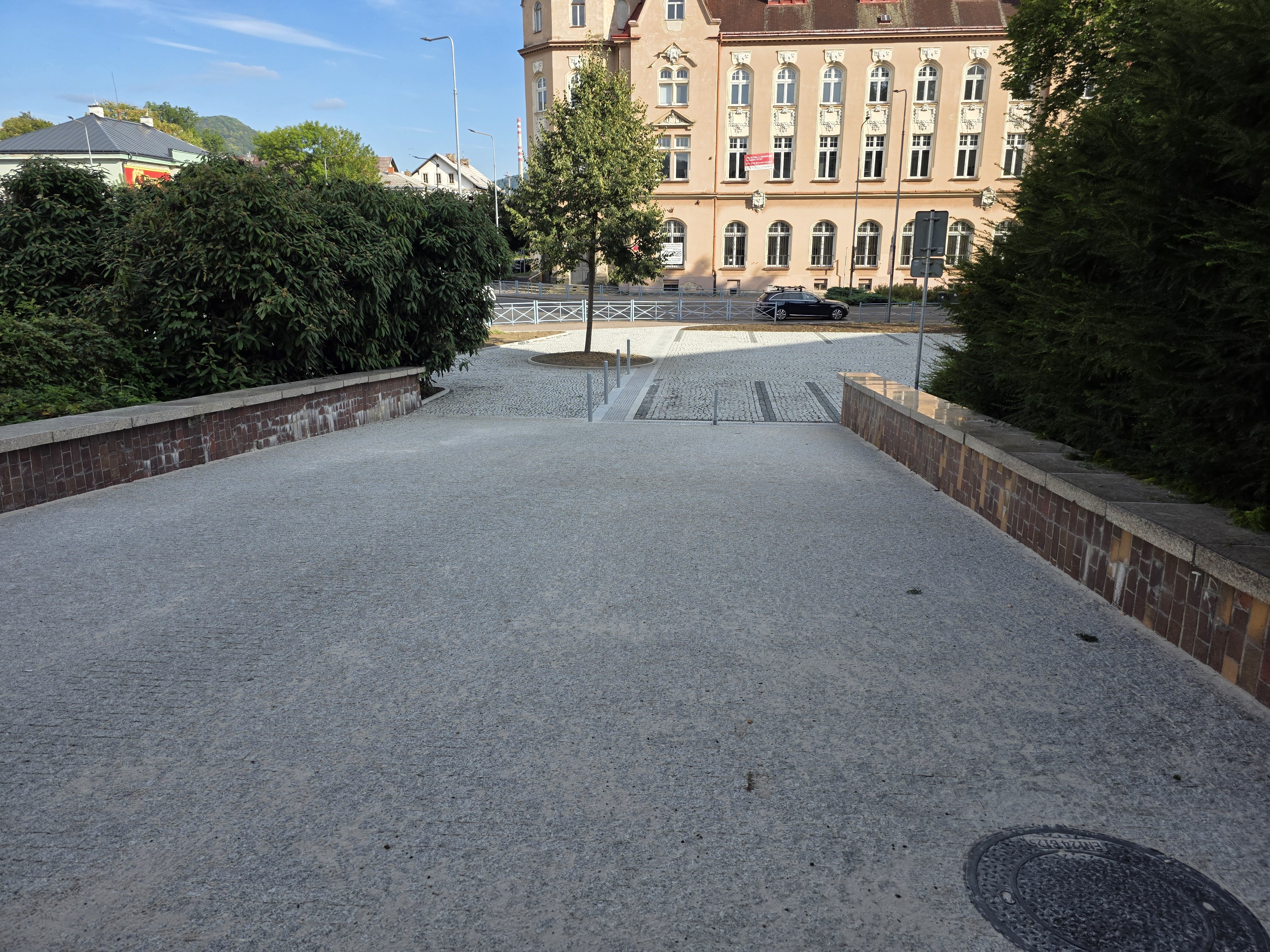 Nájezd z parkoviště